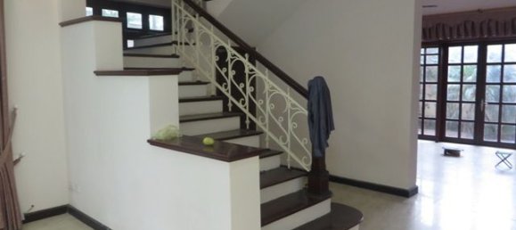 5 bedrooms Villa in Tay Ho, Vietnam No. 4108 2