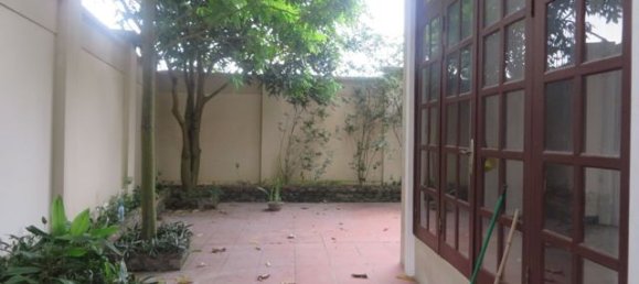 5 bedrooms Villa in Tay Ho, Vietnam No. 4108 12