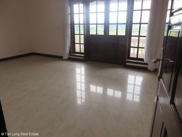 5 bedrooms Villa in Tay Ho, Vietnam No. 4108