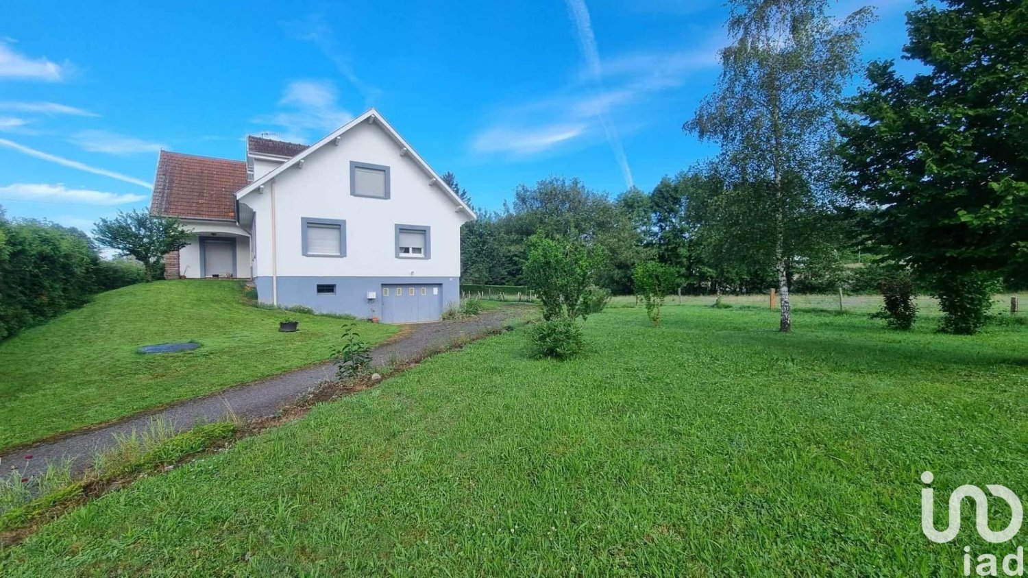 6 chambres Maison à Entre-deux-Eaux, France No. 263668