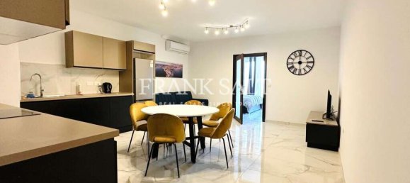 Квартира с 4 спальнями в Меллиха, Мальта № 1586 5