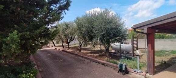 Apartamento de 8 habitaciónes en Sassari, Italy No. 49147 13