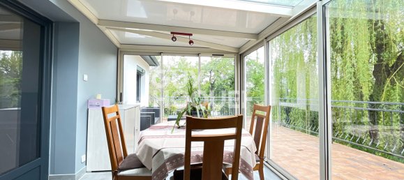 4 bedrooms House in Saint-Doulchard, France No. 93386 4