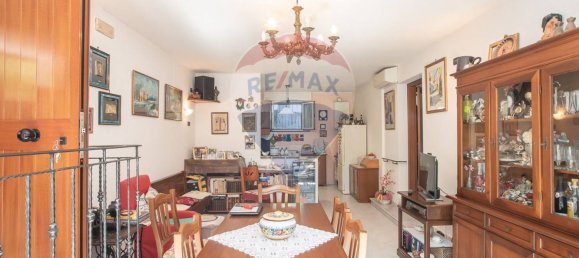 4 Schlafzimmer Haus in Città Sant'Angelo, Italy, Nr. 352660 22