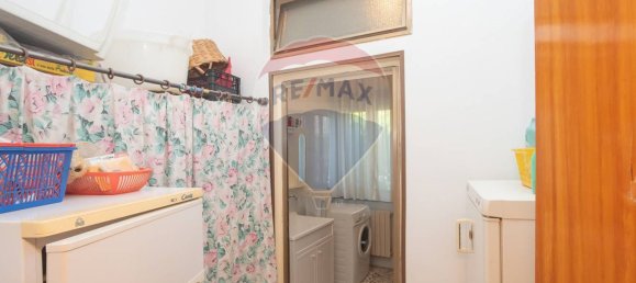 4 Schlafzimmer Haus in Città Sant'Angelo, Italy, Nr. 352660 10