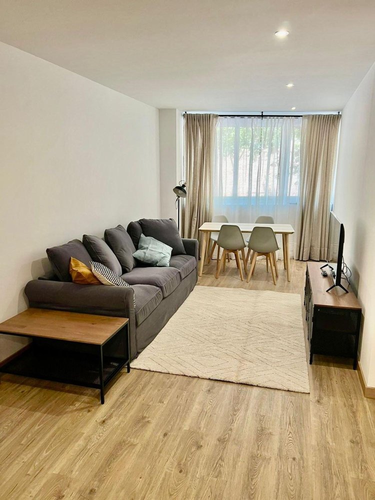 Apartamento T2 em Sants-Montjuic, Spain N.º 77398