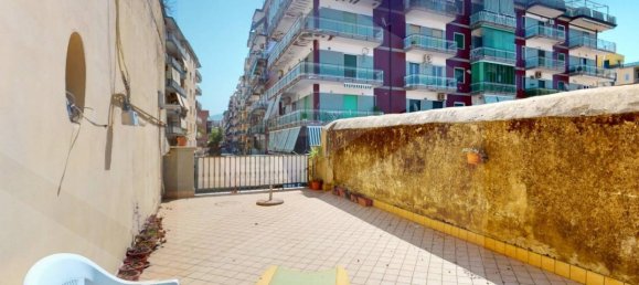 3 rooms Apartment in San Giorgio a Cremano, Italy No. 17515 19