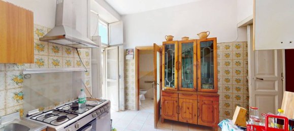 3 rooms Apartment in San Giorgio a Cremano, Italy No. 17515 4
