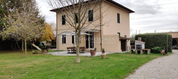 5 Schlafzimmer Villa in San Giuliano Terme, Italy, Nr. 116596 24