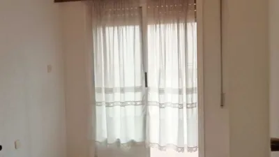 4 غرف نوم شقة في Albacete, Spain رقم 190426