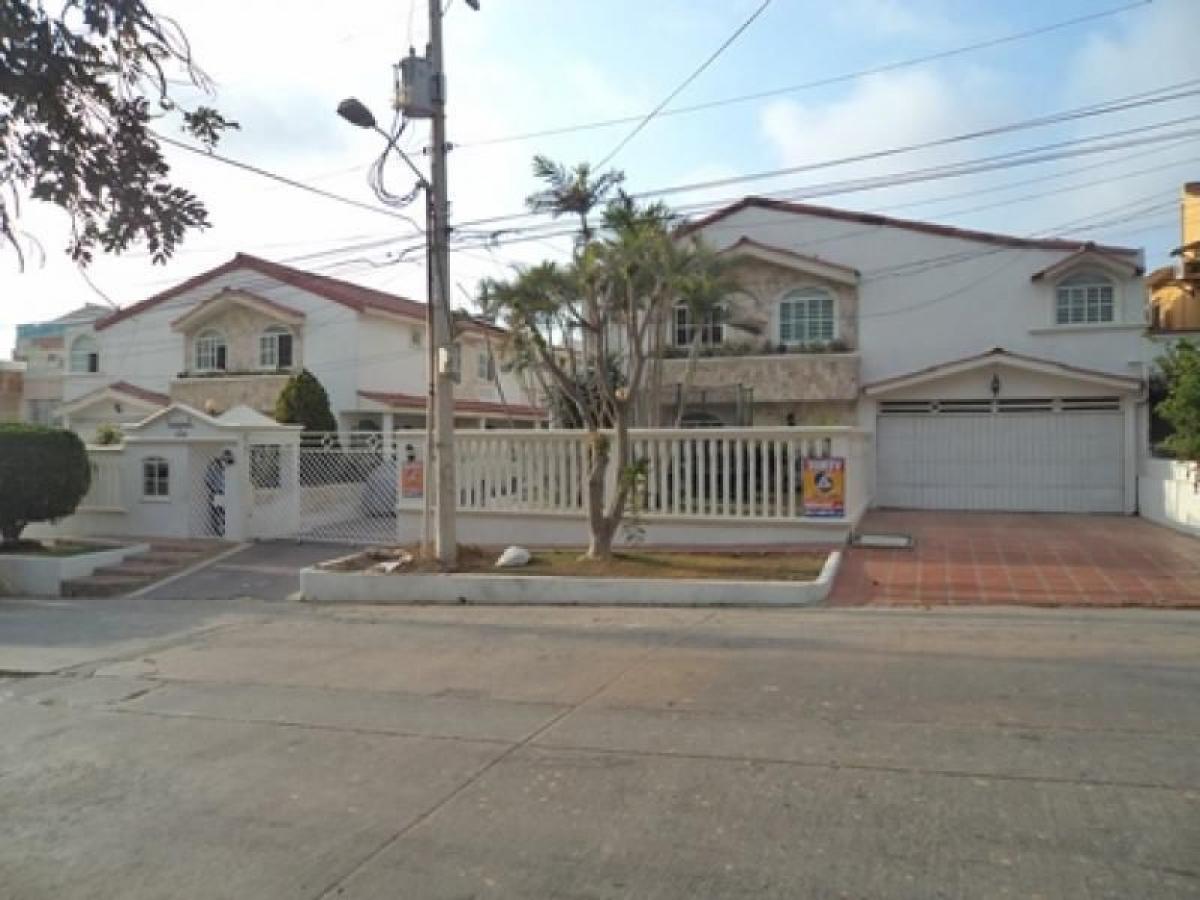 3 bedrooms House in Atlantico, Colombia No. 1517