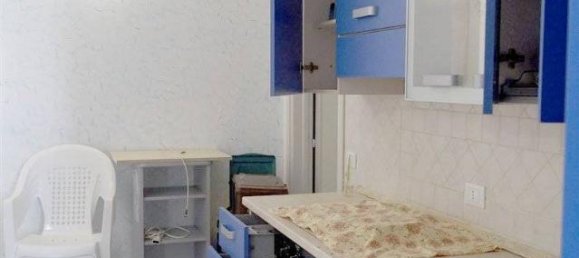 3 rooms Apartment in Salve, Italy No. 128847 3