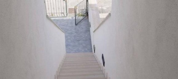 3 rooms Apartment in Salve, Italy No. 128847 2