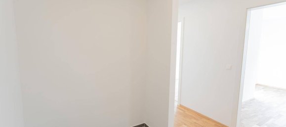 4 rooms Apartment in Penzing, Austria No. 208299 2