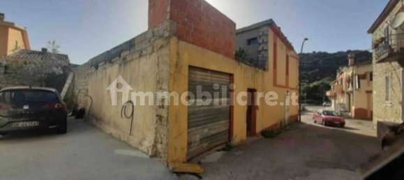 3 Schlafzimmer Wohnung in Orotelli, Italy, Nr. 336872 9