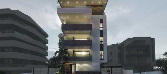 2 bedrooms Apartment in Limassol, Cyprus No. 13907 4