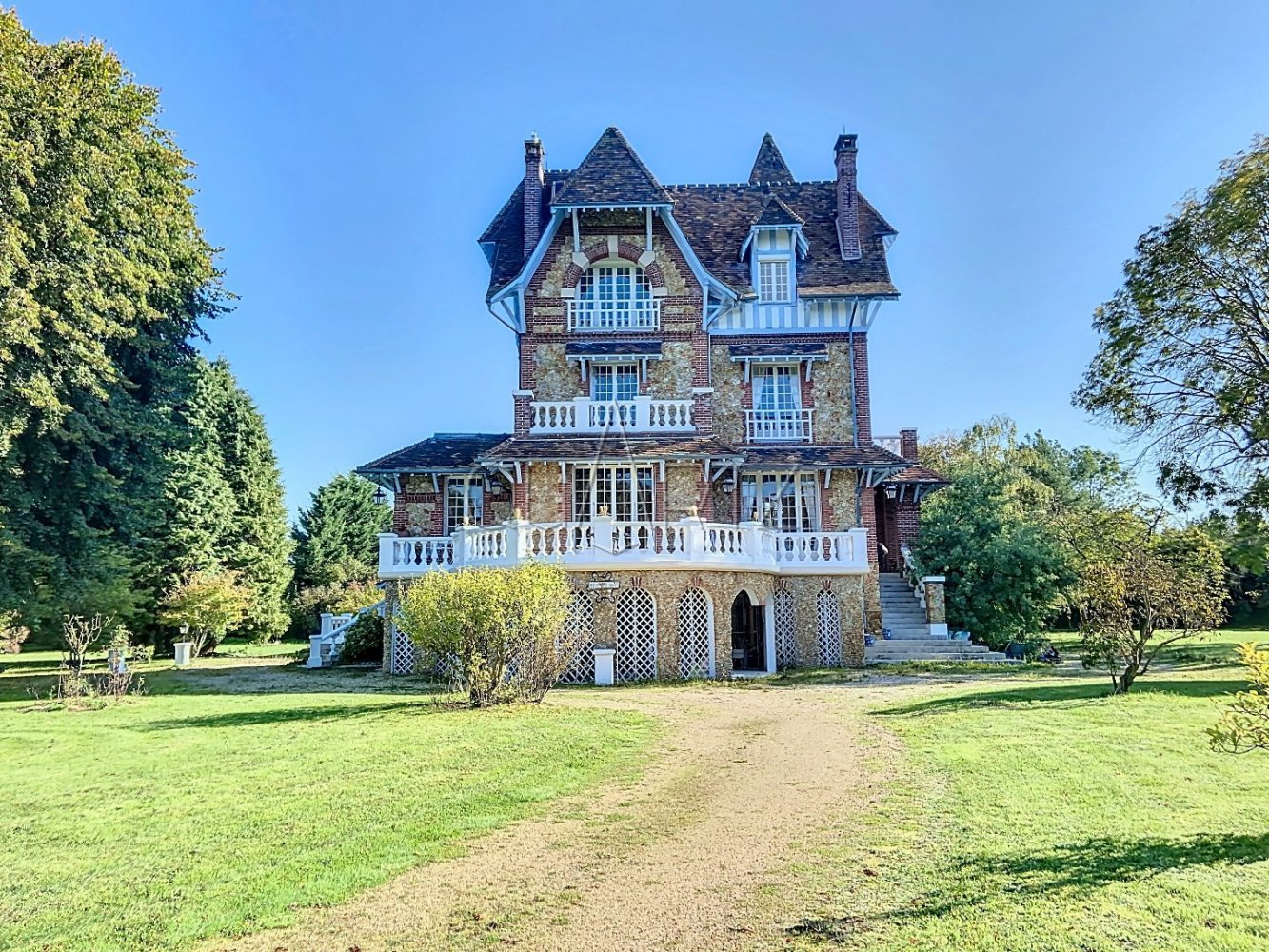 6 Schlafzimmer Schlösser in Anet, France, Nr. 237673
