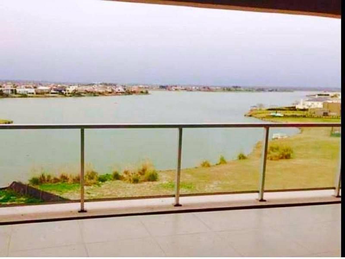 2 bedrooms Apartment in Tigre, Argentina No. 55464