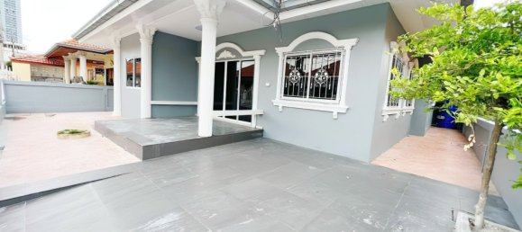 3 bedrooms Cafe / restaurant in Pattaya, Thailand No. 11463 3