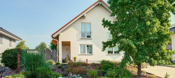 Casa de 6 habitaciónes en Altenkirchen, Germany No. 285604 3