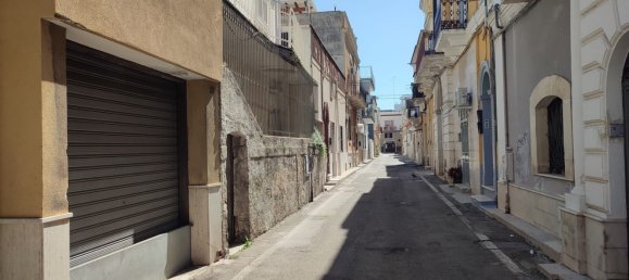 2غرفة شقة في Bari, Italy رقم 29868 9