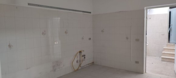 2غرفة شقة في Bari, Italy رقم 29868 13