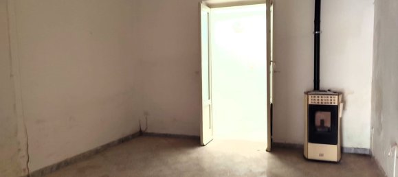 2غرفة شقة في Bari, Italy رقم 29868 28