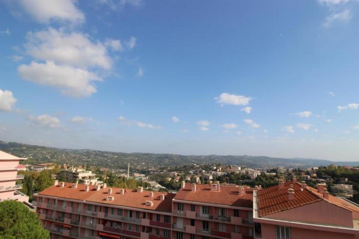 2 bedrooms Apartment in Grasse, France No. 2818