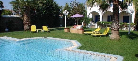 7 bedrooms Villa in Spetses, Greece No. 7504 2