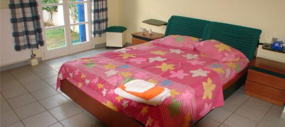 7 bedrooms Villa in Spetses, Greece No. 7504 11