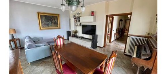 Вилла с 4 комнатами в Куччаго, Италия № 279241 2