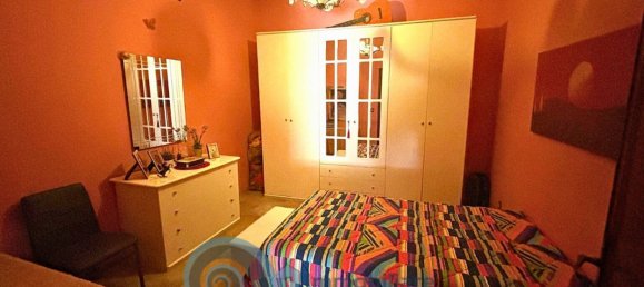 Apartamento de 2 dormitorios en Balestrate, Italy No. 345105 3