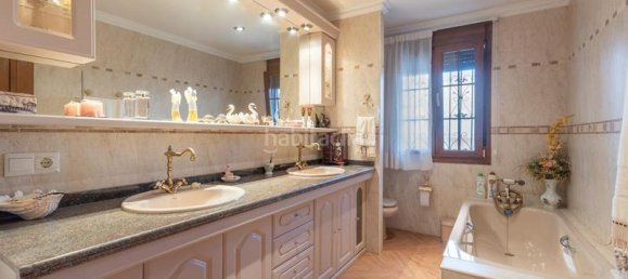 3 bedrooms House in Granada, Spain No. 99833 24