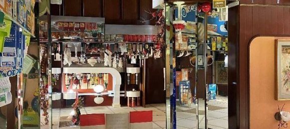 3 bedrooms Apartment in Magenta, Italy No. 276243 8