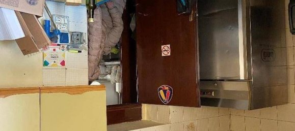 3 bedrooms Apartment in Magenta, Italy No. 276243 9