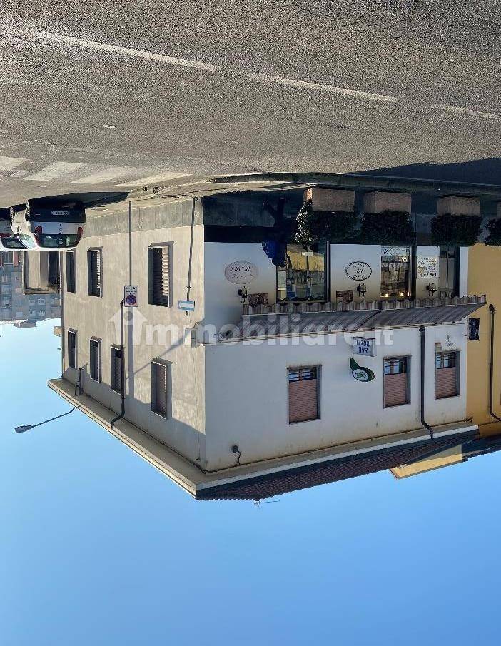 3 bedrooms Apartment in Magenta, Italy No. 276243