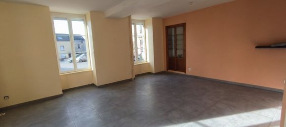 3 chambres Maison à Champgenéteux, France No. 95893 2