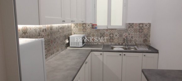 136m² Office in Valletta, Malta No. 13011 4