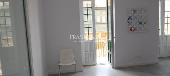 136m² Office in Valletta, Malta No. 13011 3