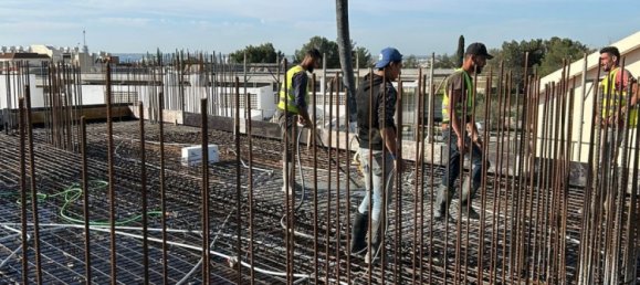 3 bedrooms Apartment in Mesa Geitonia, Cyprus No. 3752 8