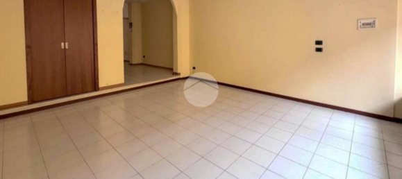 Propriété commerciale à Volta Mantovana, Italy 80m² No. 314775 2