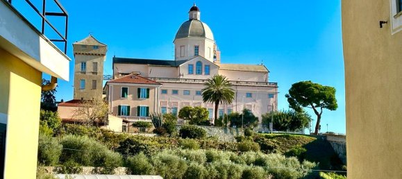 Studio in Loano, Italy, Nr. 85307 10