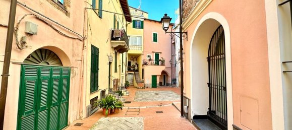 Studio in Loano, Italy, Nr. 85307 22