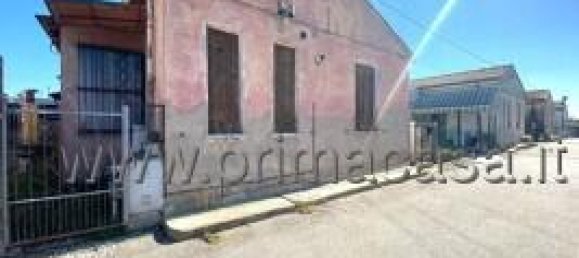 4 rooms House in Legnago, Italy No. 117855 2