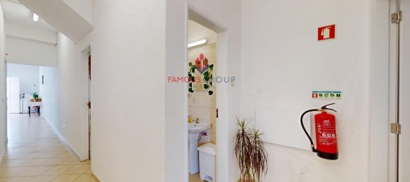 6 Schlafzimmer Gebäude in Portimao, Portugal, Nr. 259201 10