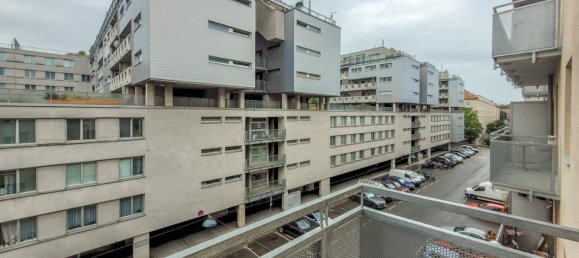 3 rooms Apartment in Favoriten, Austria No. 146001 4