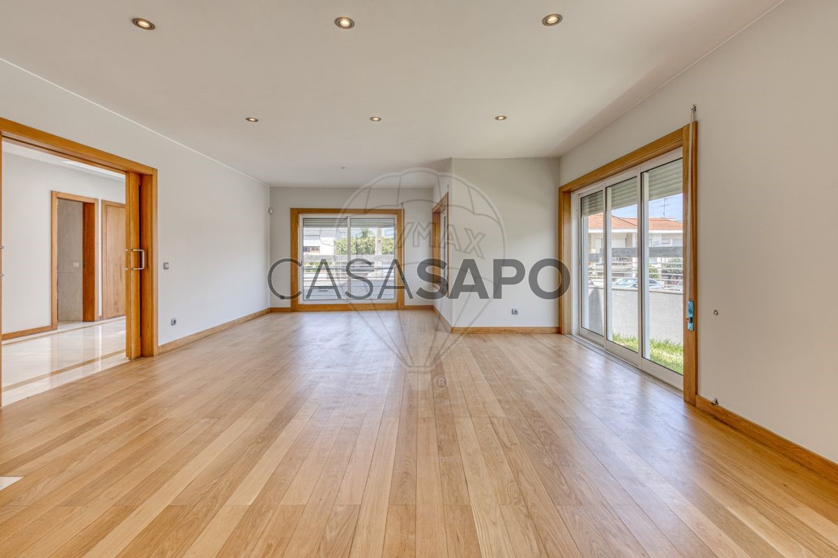 4 bedrooms House in Maia, Portugal No. 271556