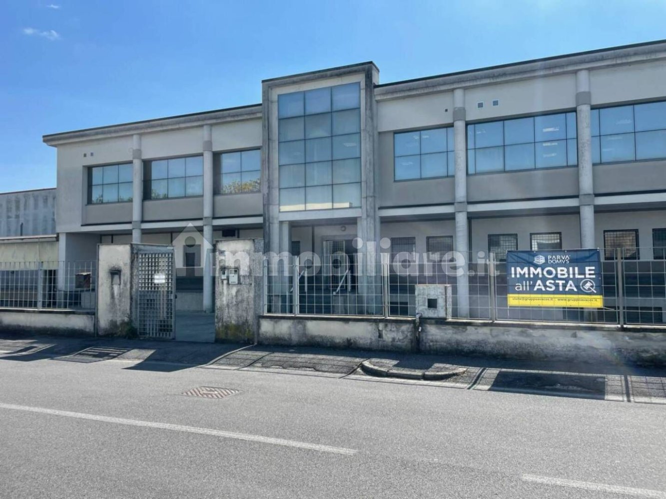 1 room Warehouse in Quinzano d'Oglio, Italy No. 308329