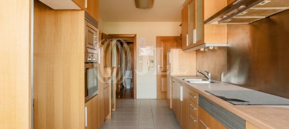 5 bedrooms Duplex in Porto, Portugal No. 117076 7