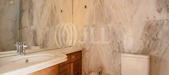 5 bedrooms Duplex in Porto, Portugal No. 117076 19